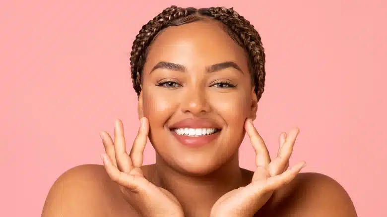 Performing microneedling on a women's face in Boca Raton, FL and Palm Beach County, FL.